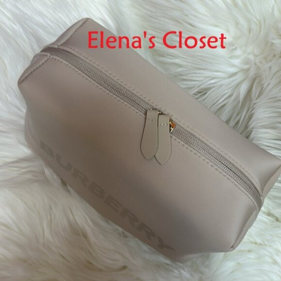 NEW ~ BURBERRY COSMETIC BAG - Picture 4 of 8